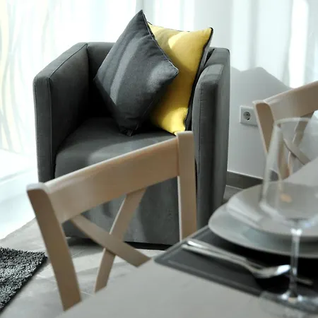 Apartment Urbanliving-regensburg, Voll Ausgestattetes Fuer Bis Zu 3 Personen *